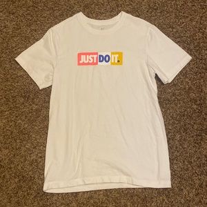 Nike t shirt